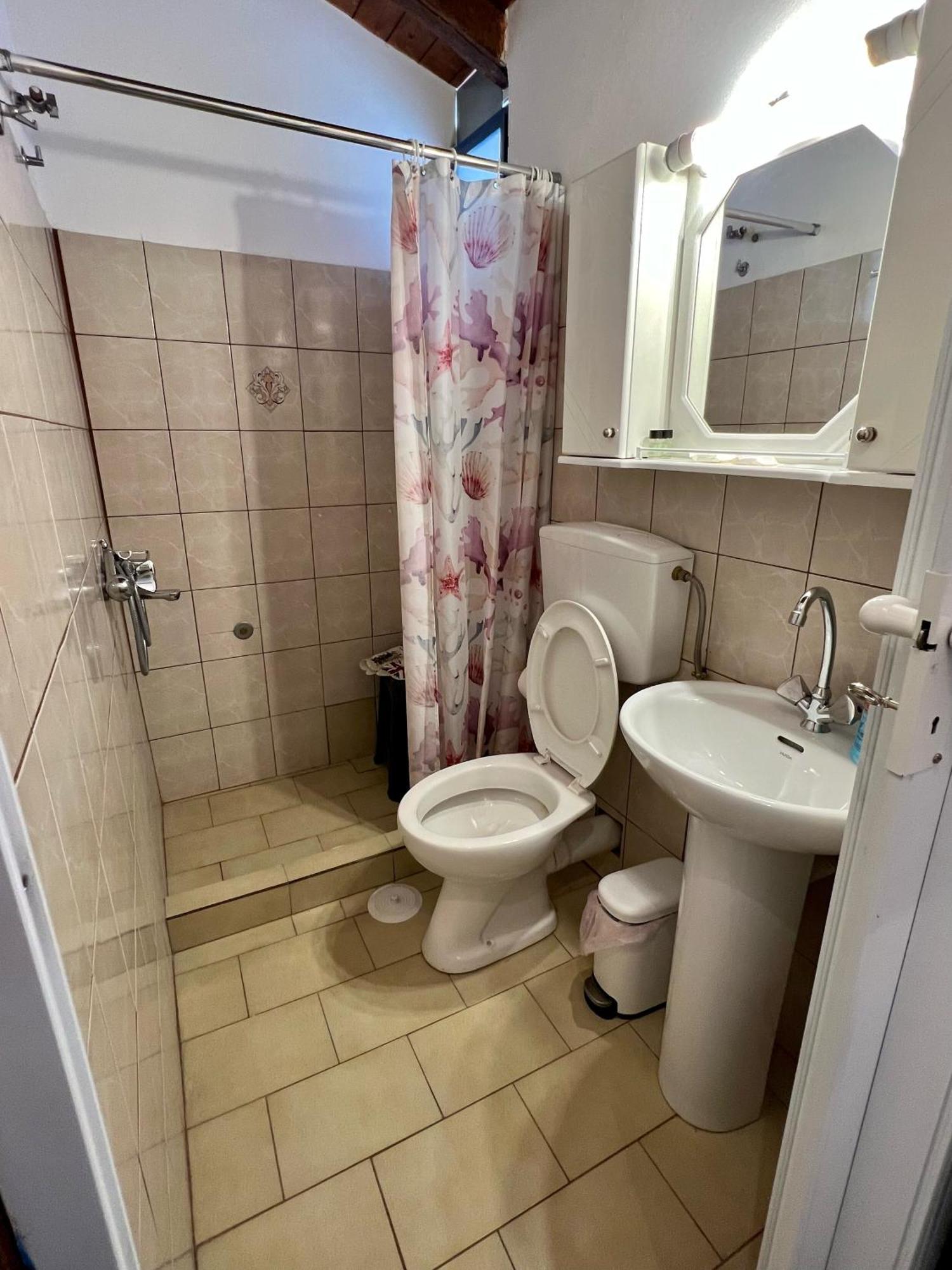 Politeika Traditional House Тірос Екстер'єр фото